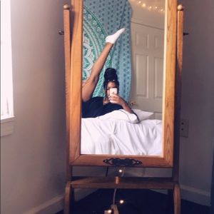 Meet your Posher, Dasia